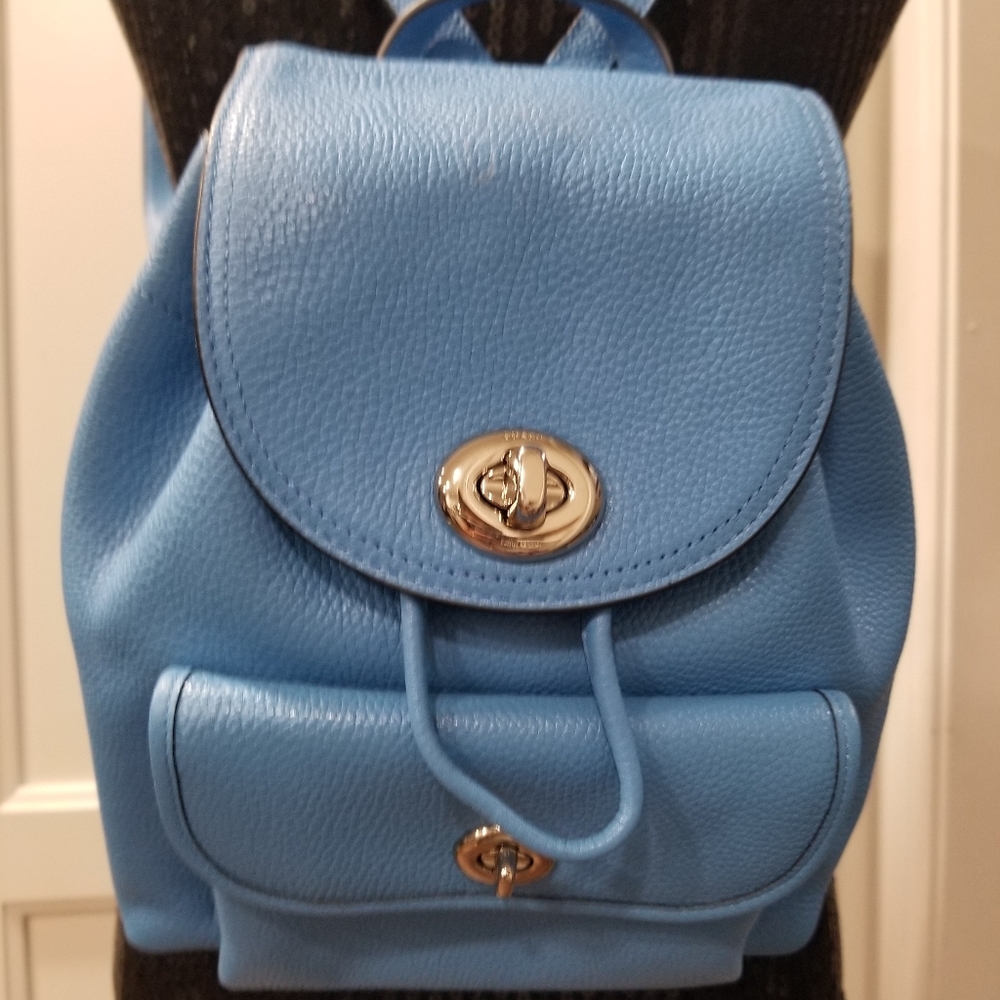 SOLD! NWOT! Coach Mini Turnlock Rucksack Backpack Pebbled Leather Azure Blue - Picture 6 of 16